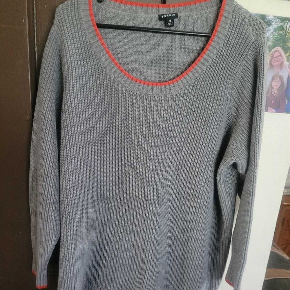 Torrid Gray Sweater - Picture 1 of 3